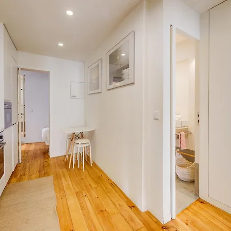 Akicity Graca Story 리스본